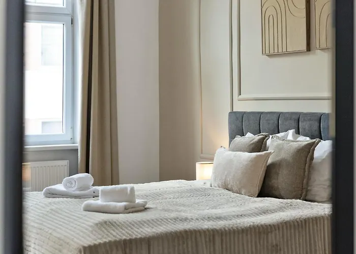 Rochus-market Is Calling - By 4ty3 Apartmán *
