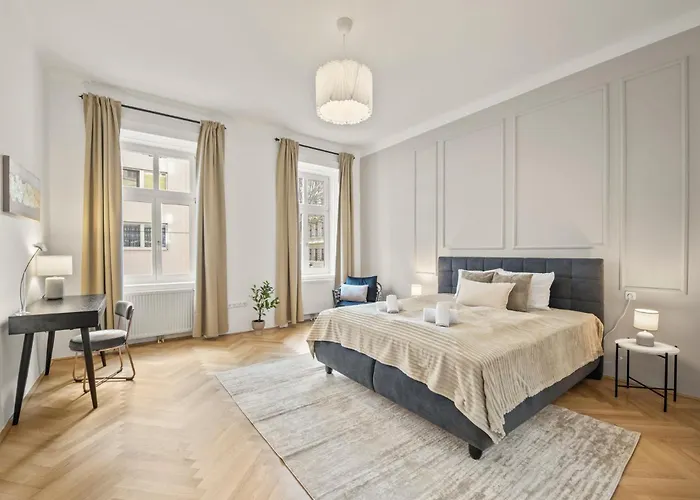 Rochus-market Is Calling - By 4ty3 Apartmán *